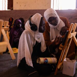 Children learning to draw