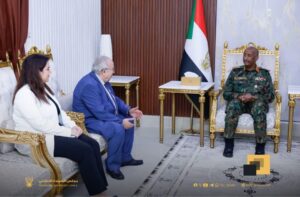 البرهان يستقبل لعمامرة ببورتسودان