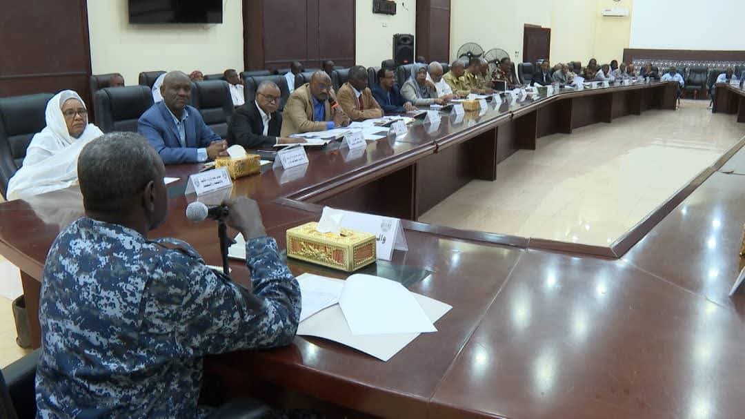  تقرير شامل حول الصحة والكهرباء والمياه 