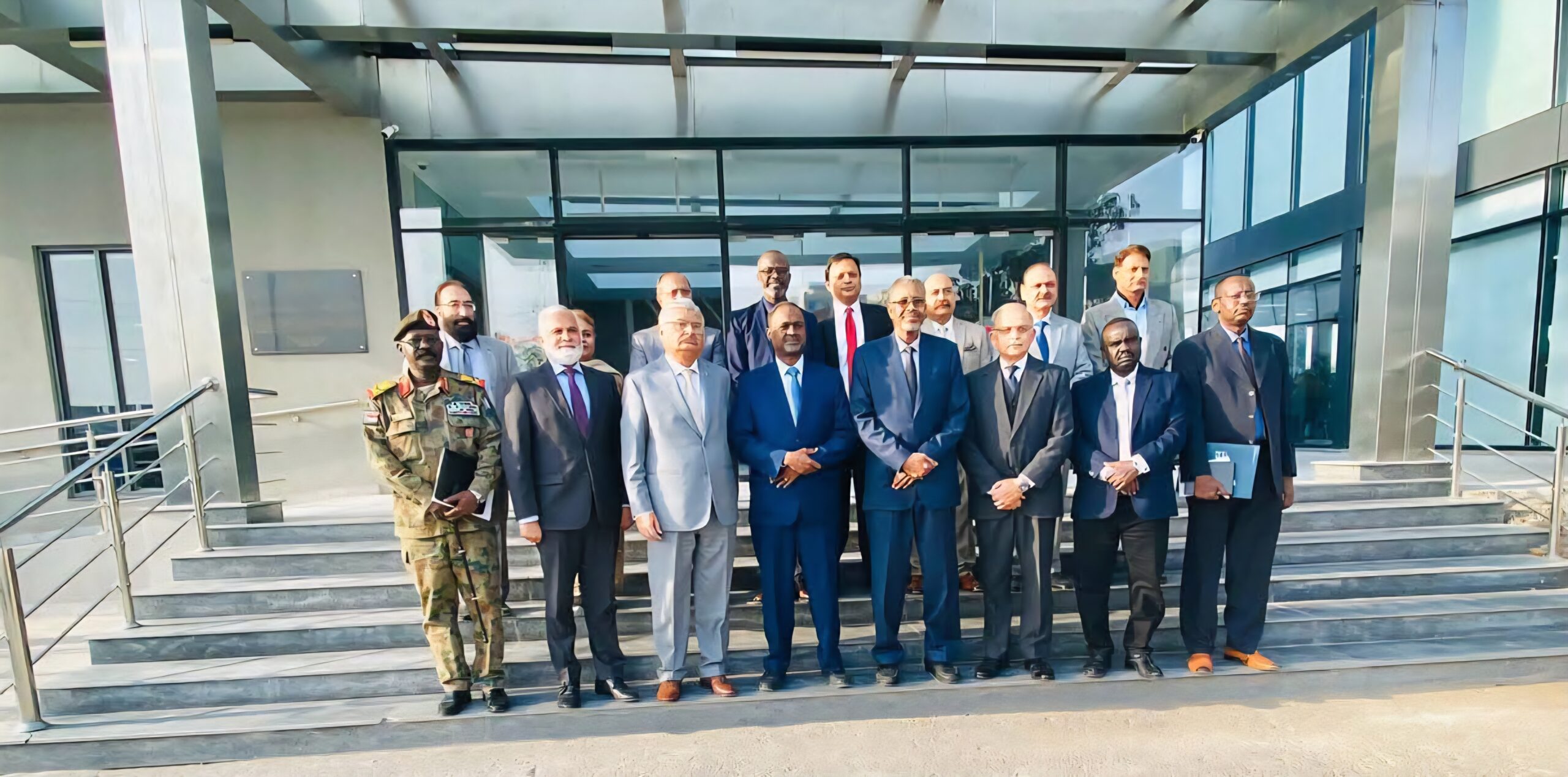  تنظيم زيارات وفود قريبة بين باكستان والسودان