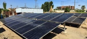 والي الخرطوم آبار المياه التي تغذي منطقة بري بالطاقة الشمس