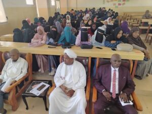 كلية الشريعة والقانون بجامعة القرآن الكريم ببورتسودان تحتفي بالطلاب الجدد