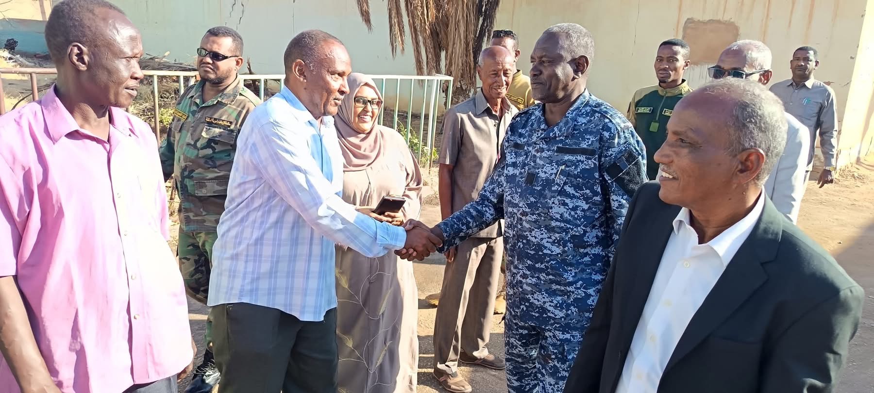 والي الخرطوم يوجّه بتشغيل البصات في خطوط دائرية 