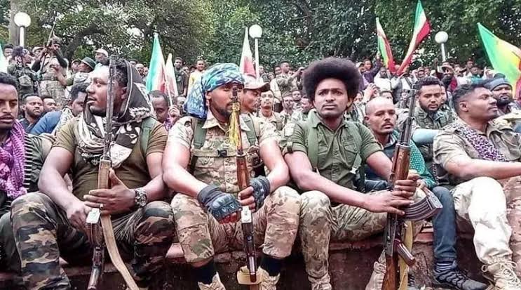 مقاتلون من حركة فانو الشعبية 