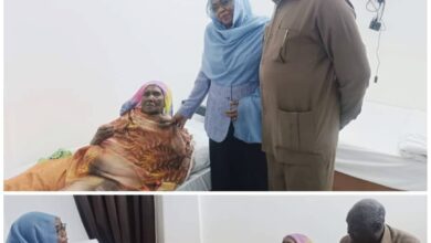 وزارة الثقافة تطمئن على صحة الفنانة فايزة عمسيب 6 IMG 5530