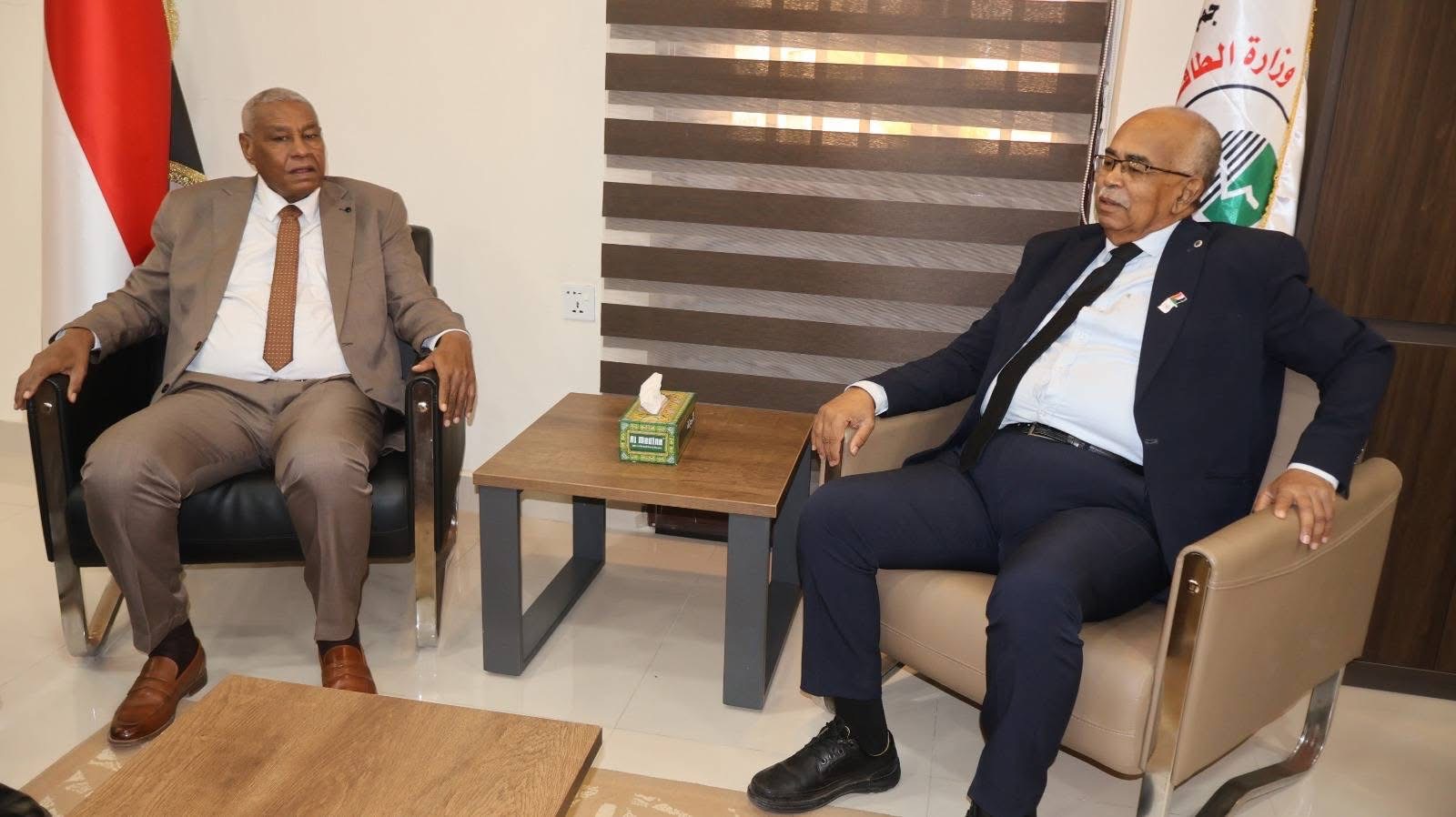 وزيرا الطاقة والداخلية 