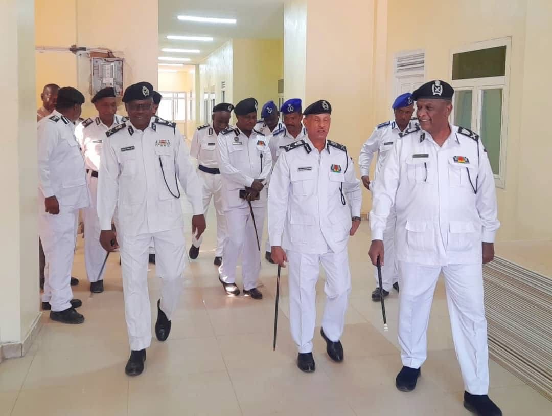 مدير الإدارة العامة للمرور يتفقد عدداً من المنشآت ومراكز تقديم الخدمات المرورية