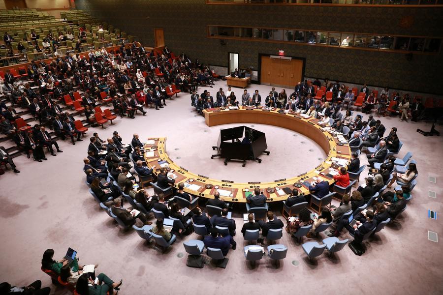 تُظهر الصورة الملتقطة في 11 سبتمبر 2025، اجتماعاً طارئاً لمجلس الأمن في مقر الأمم المتحدة في نيويورك. (شينخوا)
