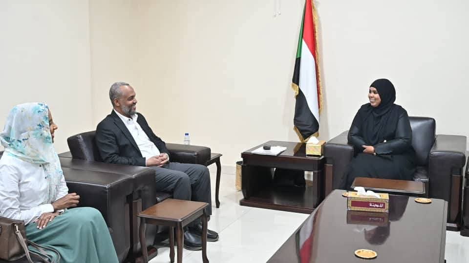 السيادي يشيد بجهود وزارة الصحة الاتحادية رغم الحرب 