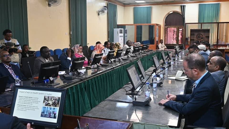 برامج تستهدف استبقاء الكوادر الطبية داخل البلاد