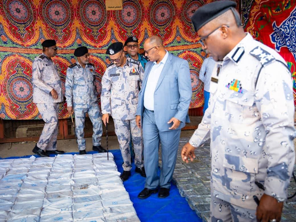 خلال العام الماضي تم ضبط أكثر من (5) أطنان من المخدرات