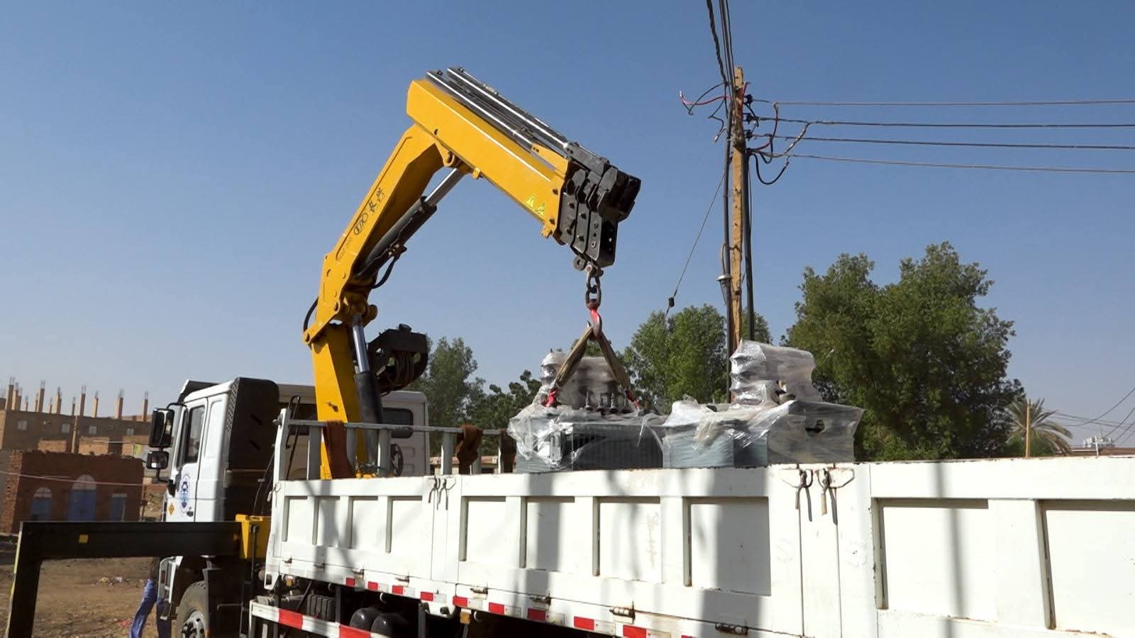 تركيب المحولات بالأحياء بمحليات الولاية