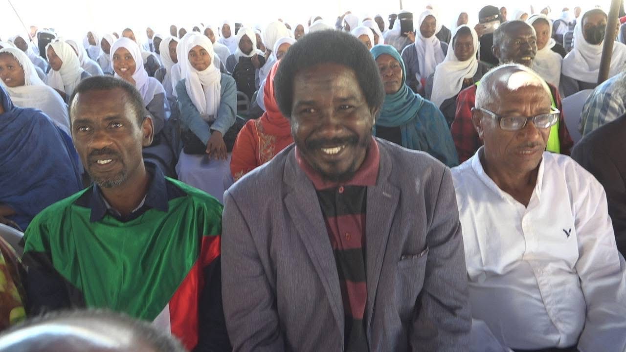 مسرح خضر بشير يعود لمزاولة نشاطه الفني والثقافي