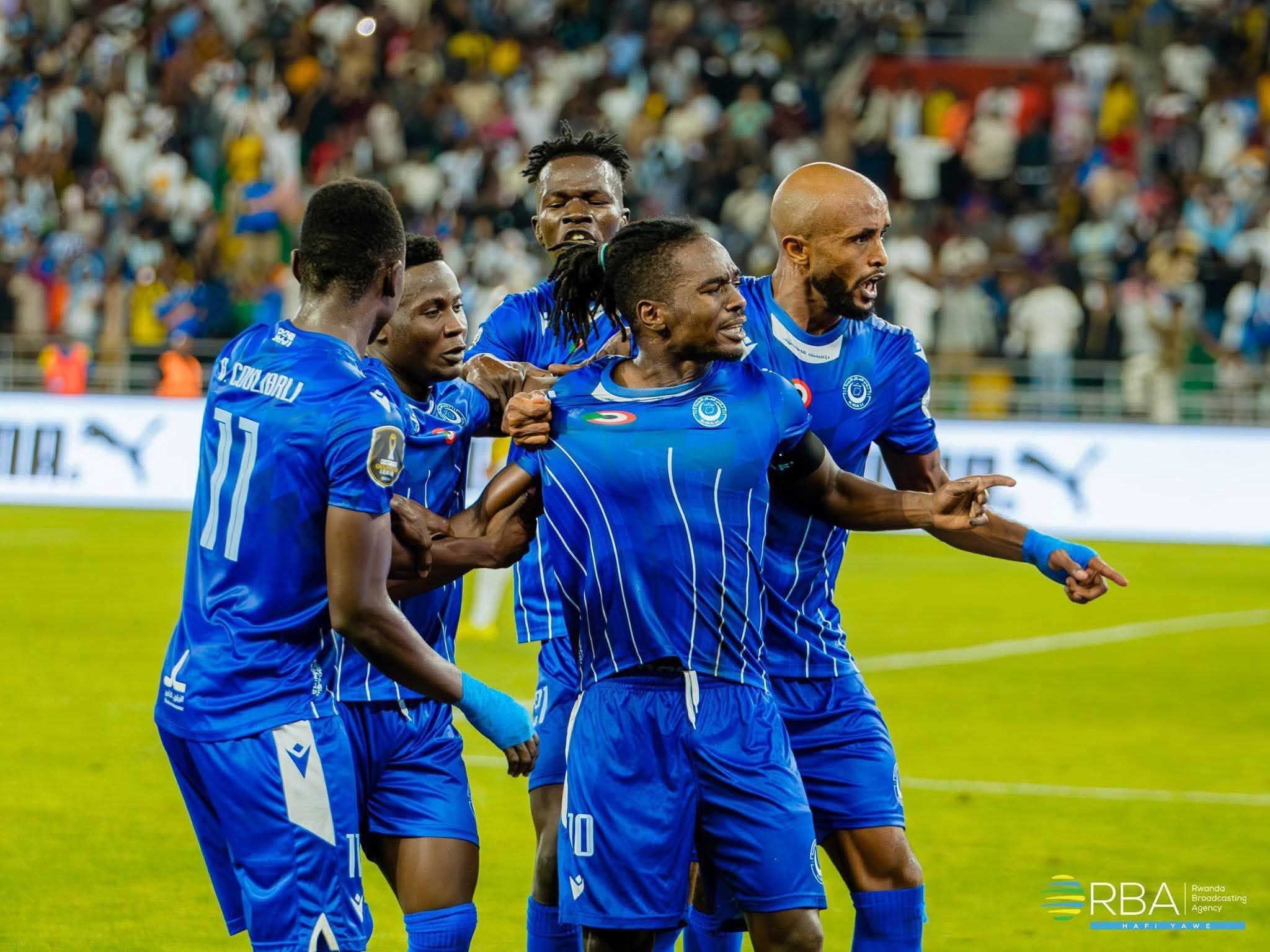 الهلال يقترب من ربع النهائي 