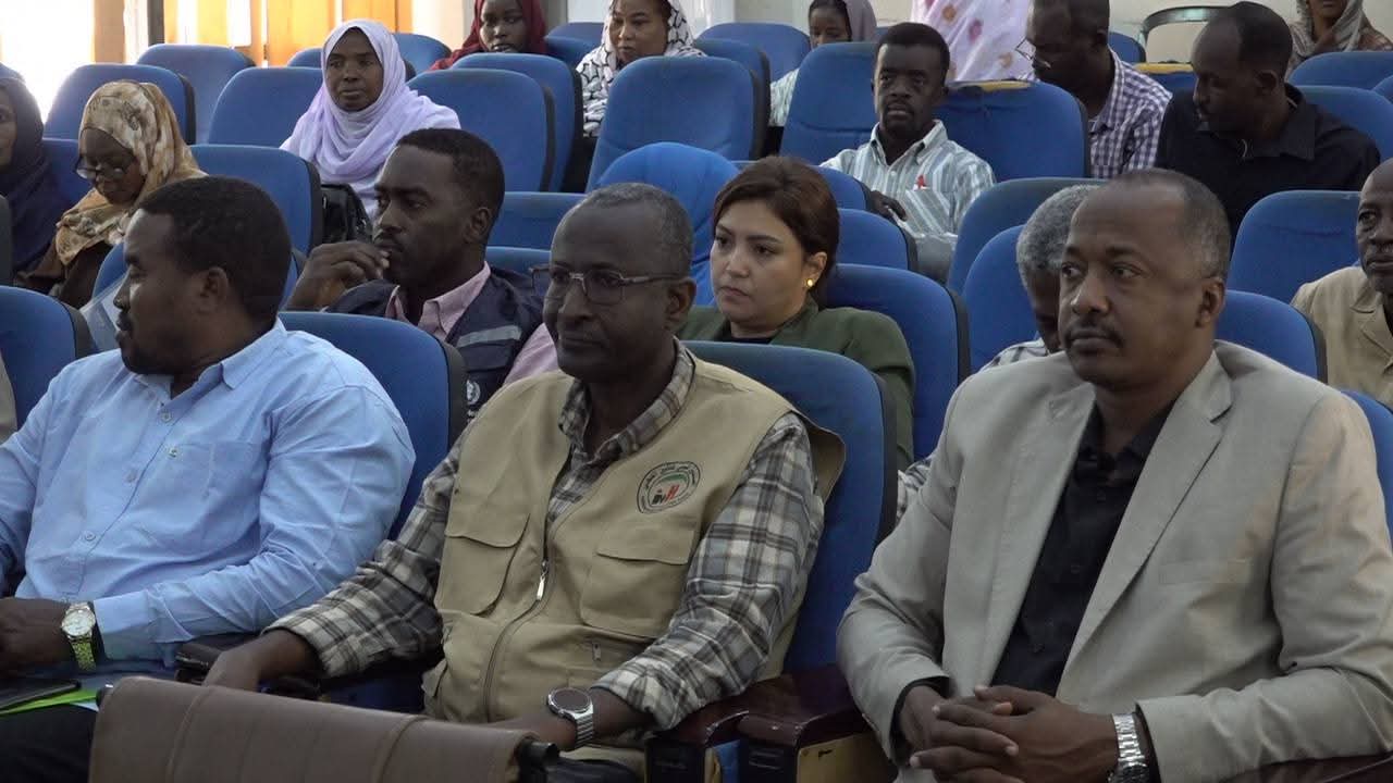 الانتقال الكامل من النظام الورقي إلى الرقمي عبر منصة (DHIS2)