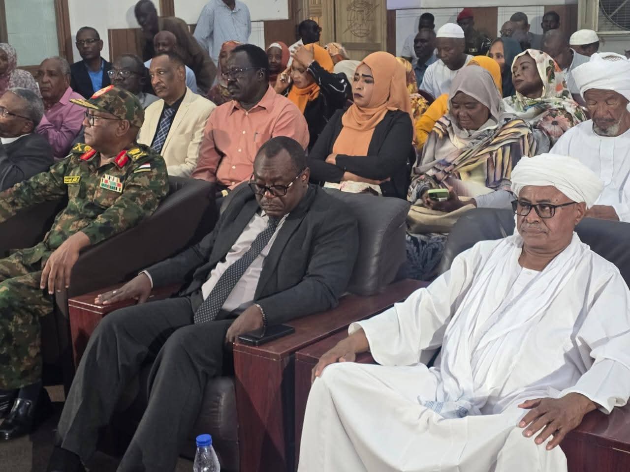  دوره الإذاعة الوطني في توحيد وجدان السودانيين على مدى أكثر من 87 عامًا