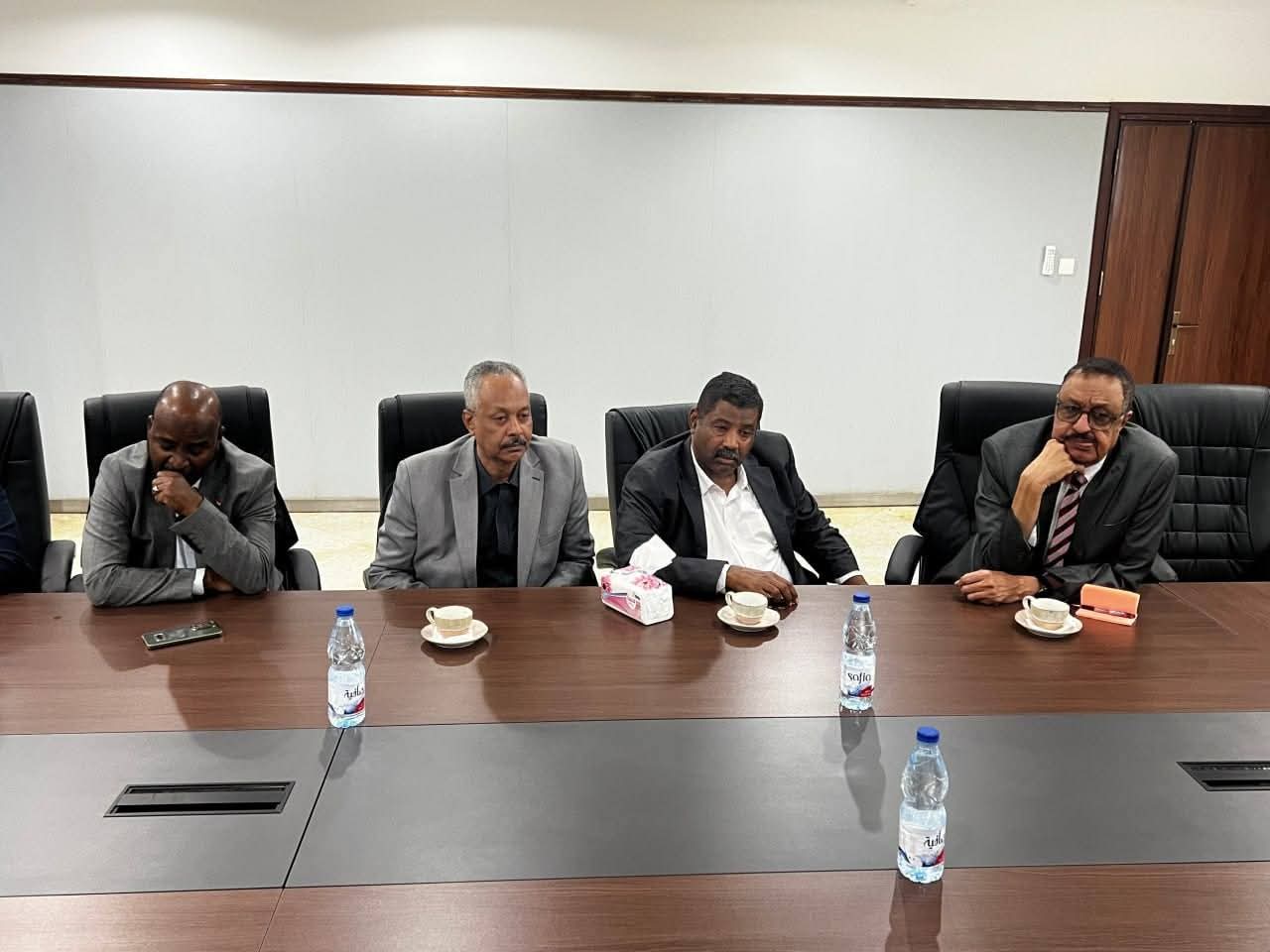 وكيل الطاقة يتفقد «بابكو» ويؤكد تسريع إعادة الإعمار واستقرار نقل النفط 1 FB IMG 1778002235500