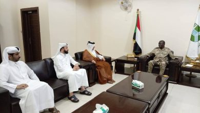 بحث مشروعات إعمار الخرطوم مع السفير القطري 4 FB IMG 1778698617259