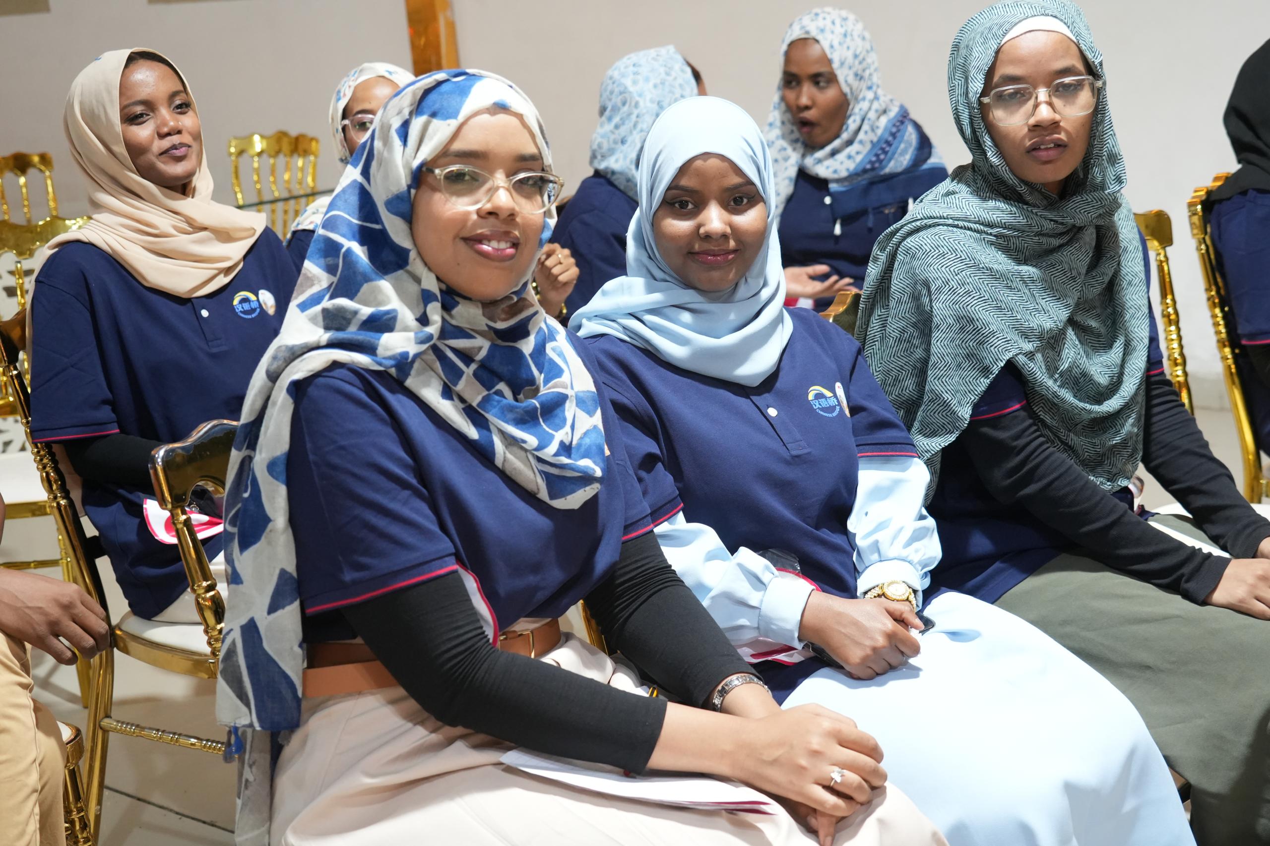 طلاب من مركز الماندرين وجامعات سودانية شاركوا في المسابقة