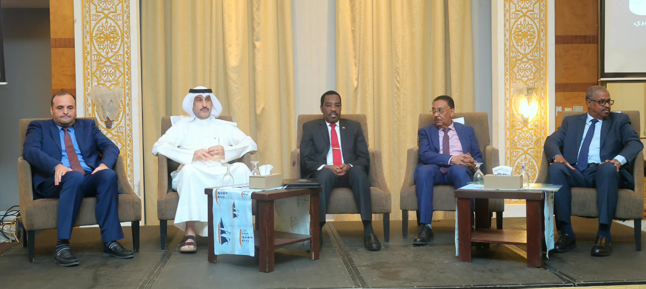 الموارد البشرية والعمل العربية تدعمان تعافي السودان 1 IMG 20261014 WA0013