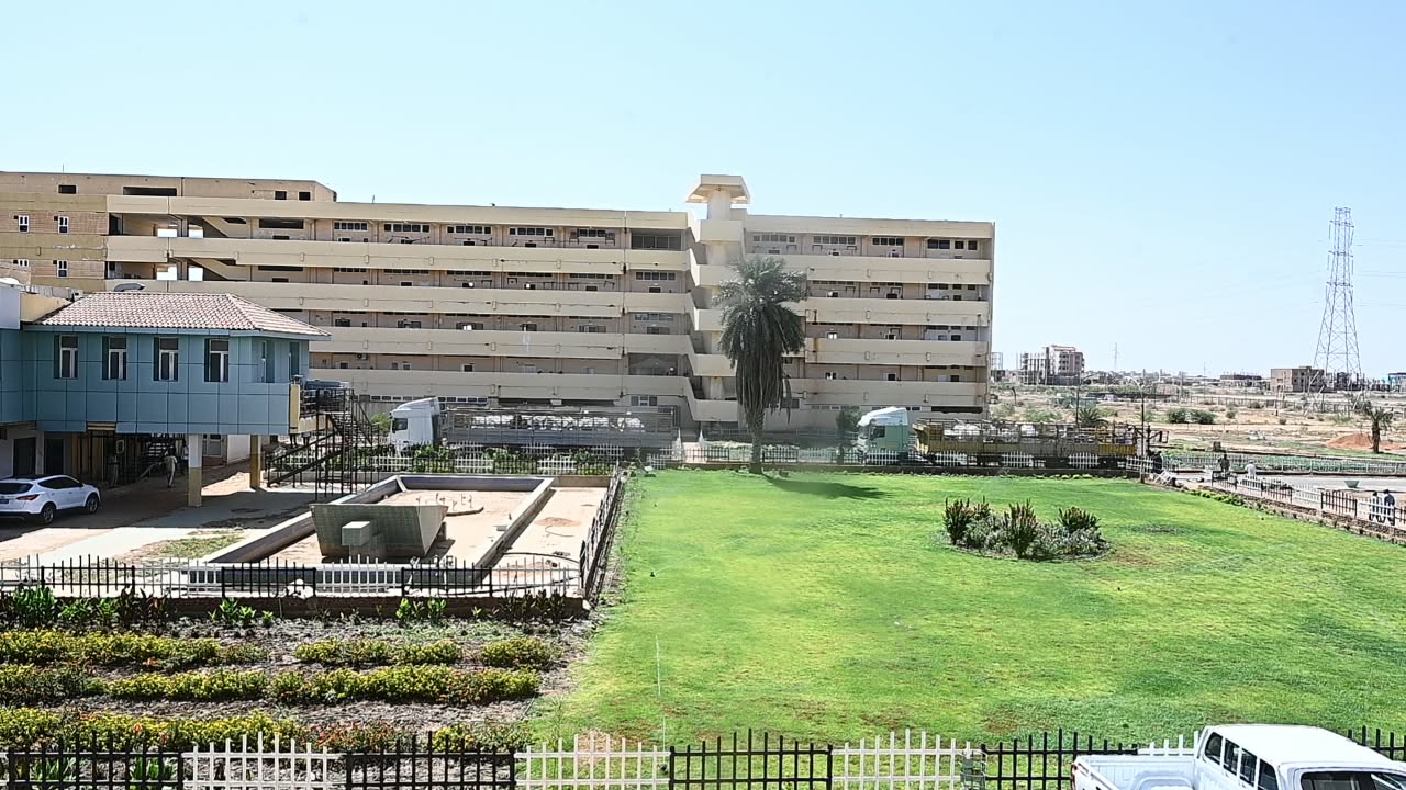 دعم إيرلندي يعزز جهود إعادة تشغيل مستشفى سوبا الجامعي 3 إعادة تشغيل مستشفى سوبا الجامعي وتطوير خدماته